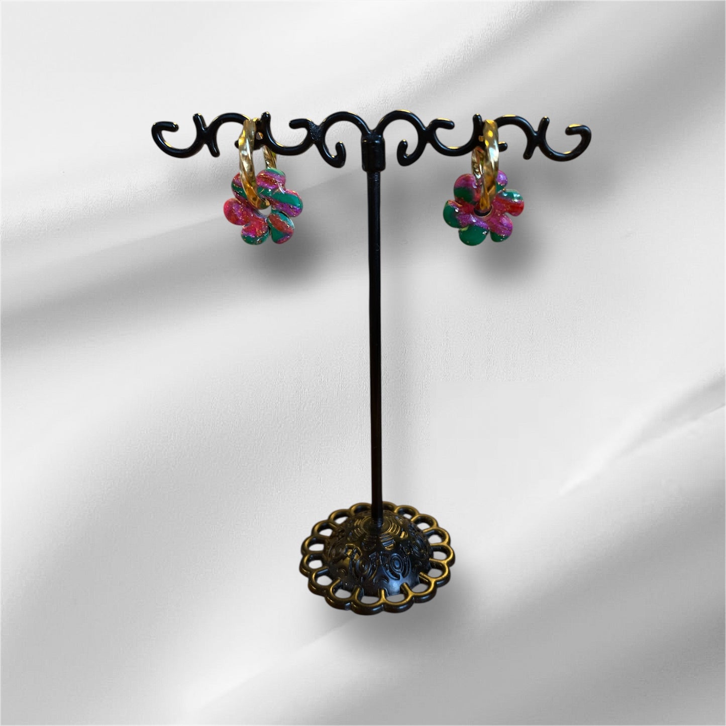 Petites créoles torsadées dorées (1,5 cm)