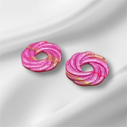 Éclat avec créoles