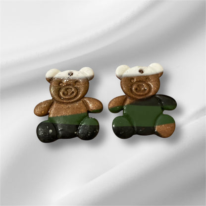 🧸 avec créoles fines noires